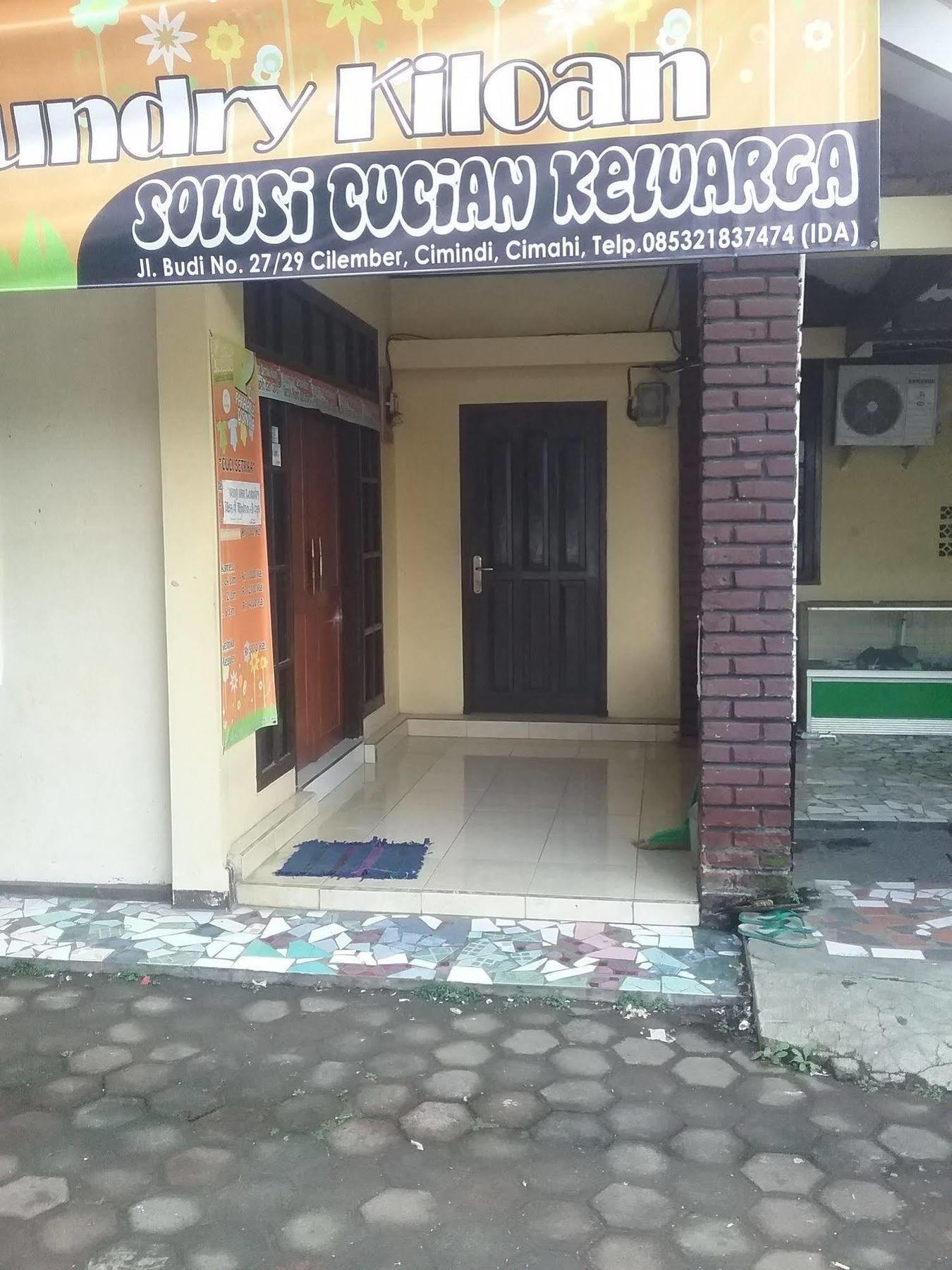 Budi House & Food Station Bandung Extérieur photo